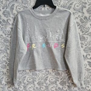 FRIENDS Gray Crop Sweatshirt with Cityscape Design
